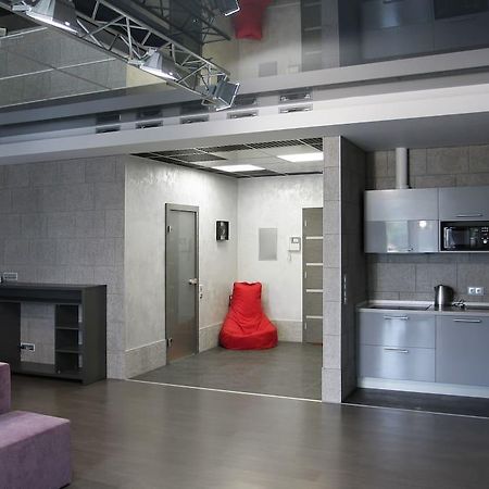 Apartments Raisy Okipnoi Kyiv Exterior foto